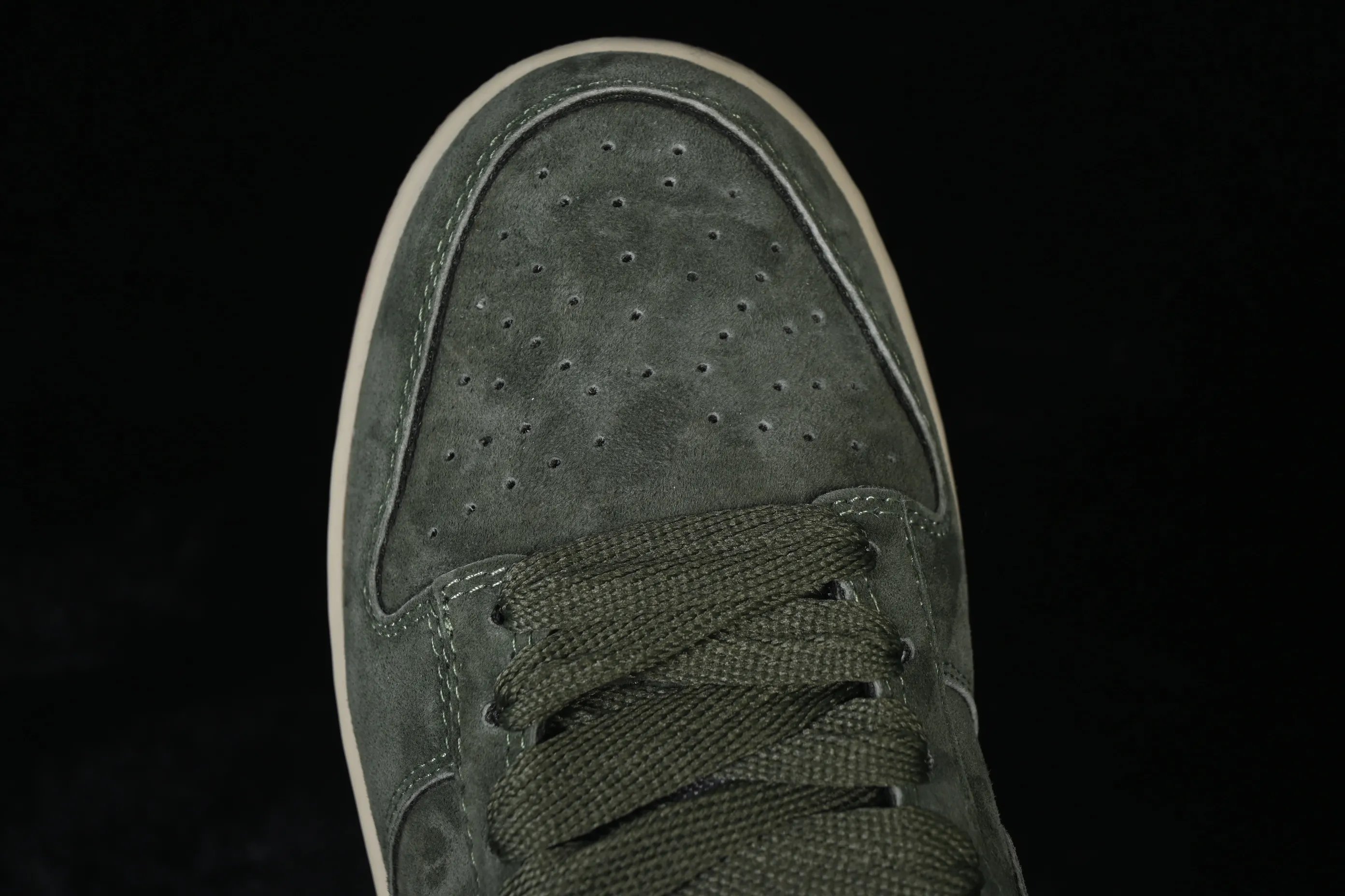 All Categories Nk SB Dunk Series Nk SB Dunk Low Low-top sneakers Nike SB Dunk Low Raw rubber army green SB low-top casual sneakers HJ0367-301